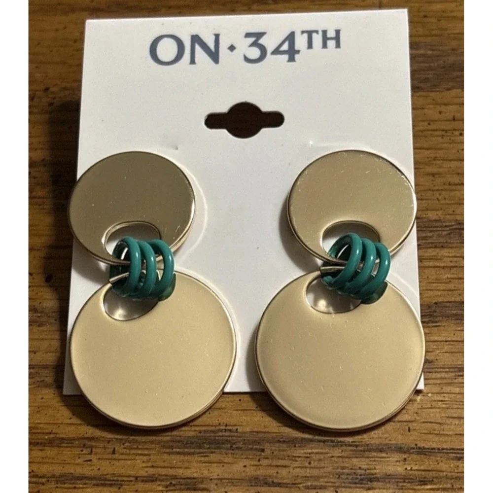 ON 34th 34th gold